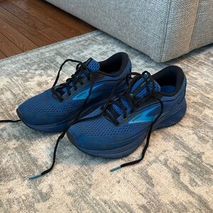 Brooks Trace 2. Men’s size 8.5